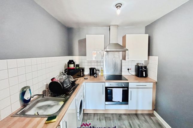 10 Wincolmlee, Hull photo 3