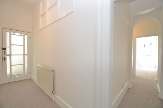 96, Westwood Hill, Sydenham photo 3