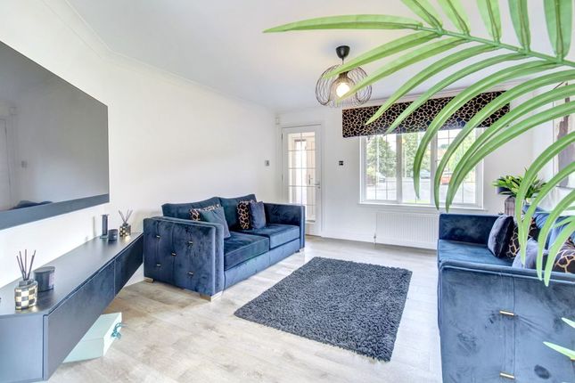 21, Mary Fisher Crescent, Dumbarton photo 4