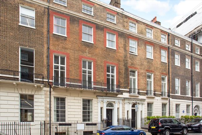 Town house for sale in Mansfield Street, London