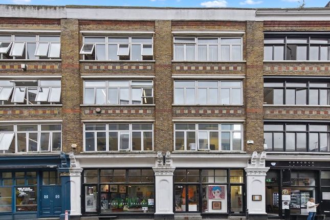 Office to let in Leonard Street, London