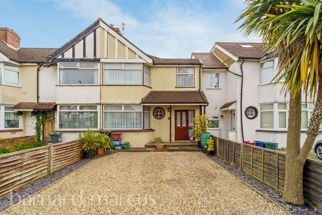 End terrace house for sale in Hounslow Road, Hanworth, Feltham