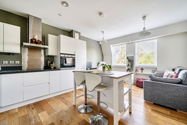 Flat 11, Mulberry House,, Osborne Road, Berkshire photo 3