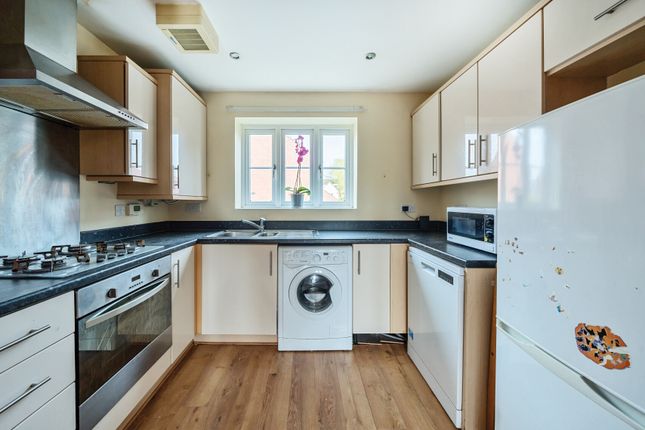 Maisonette for sale in Goldfinch Walk, Brockworth, Gloucester, Gloucestershire