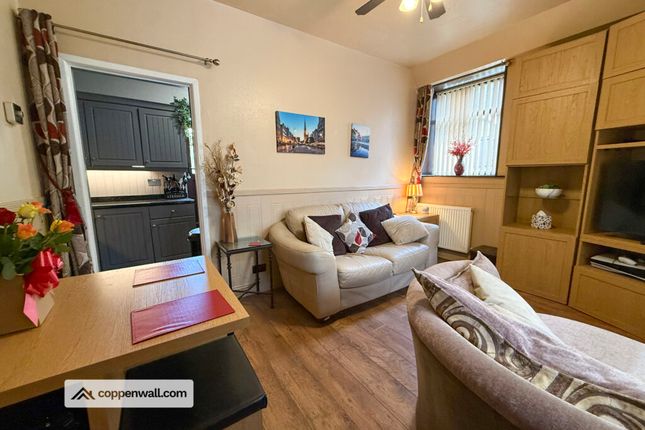38, Hargreaves St, Haslingden photo 3