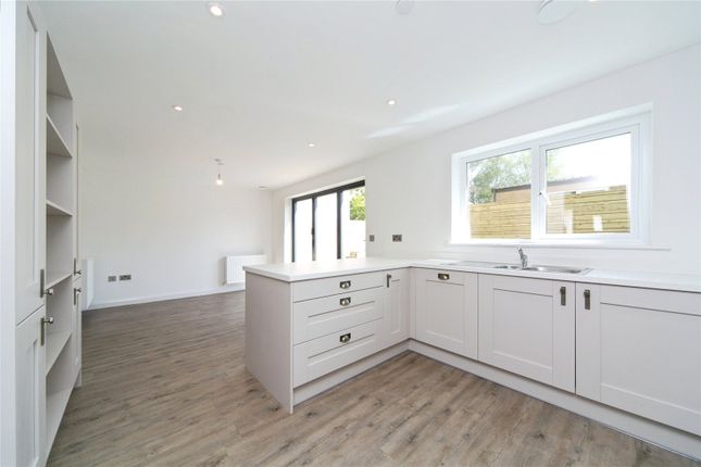 Plot 4,, 4, Cae Bodlondeb, Pwllheli photo 2