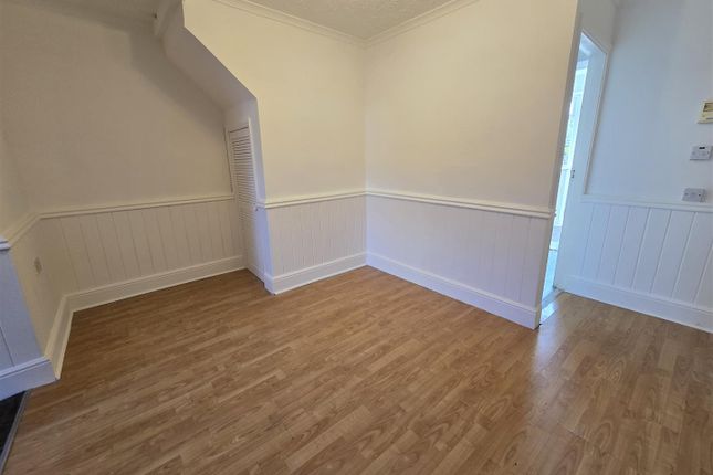 84, George Street, Worcestershire photo 5