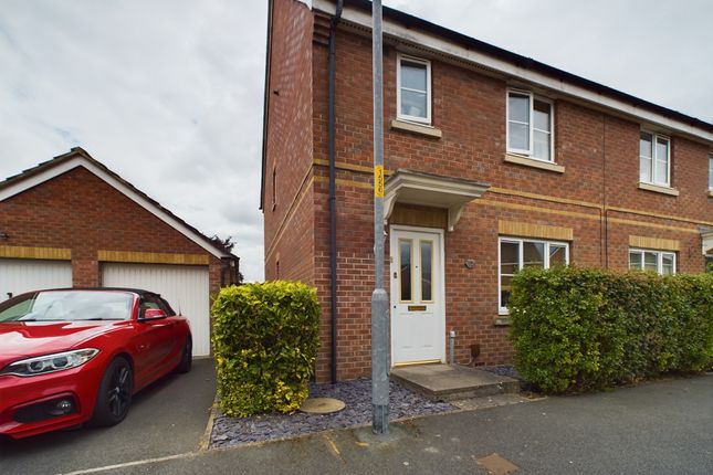 Thumbnail Semi-detached house to rent in Waggoners Way, Hereford