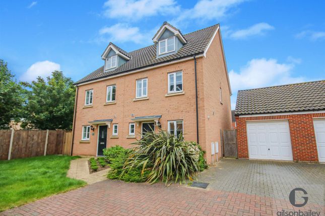 Thumbnail Town house for sale in Beechcroft Court, Cringleford, Norwich