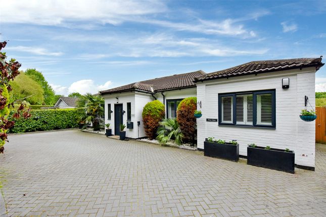 Thumbnail Bungalow to rent in Forest Lane, East Horsley, Leatherhead, Surrey