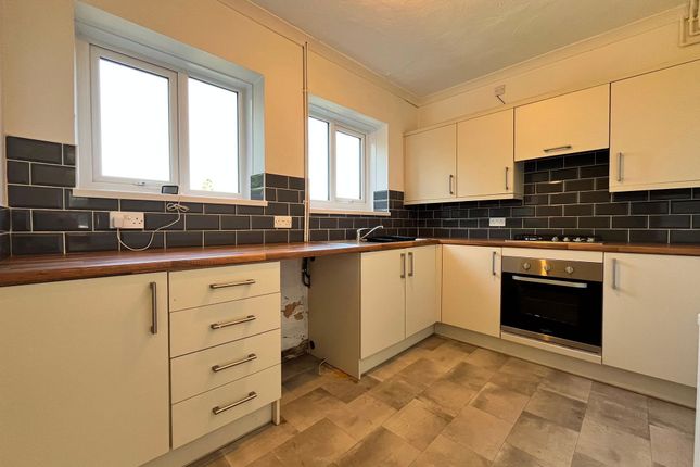 5 Llwyncelyn, Swansea photo 2