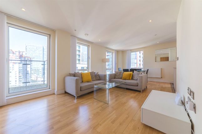 Thumbnail Flat to rent in Indescon Square, London