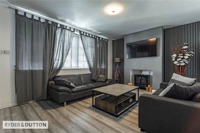 342, Mainway East, Alkrington photo 3
