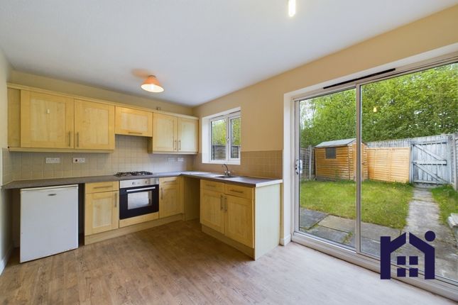 14 Ambledene, Preston photo 4