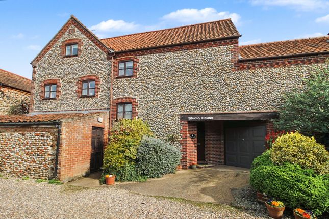 4-bed house on Studio House, Holt, £550,000
