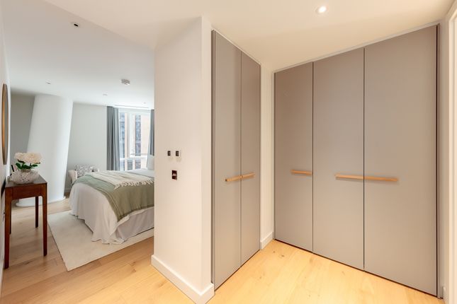 Apartment 310, Wilshire House, 2, Prospect Way, London photo 3