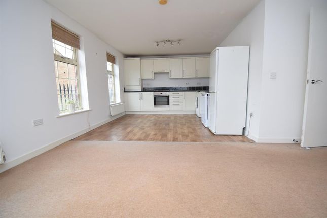 26, The Point, Alverthorpe photo 2