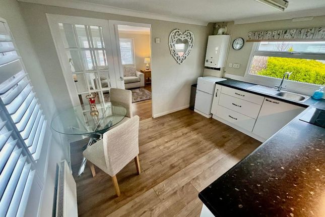 56, Lynwood Park, Preston photo 4