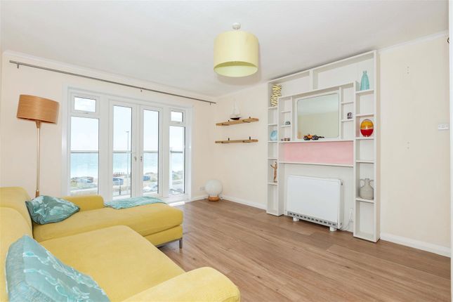 Flat 6, Windsor Court, Brighton Road, Worthing photo 4