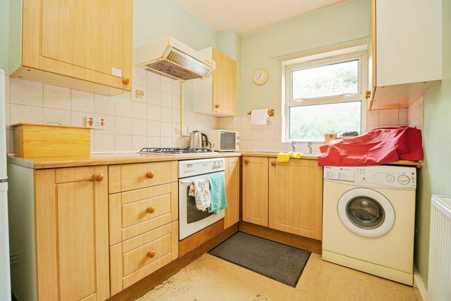 Flat 3, 20, Weston Road, Weymouth photo 4