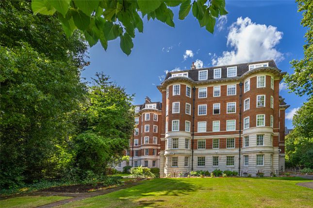 17, Abbey Lodge, St John's Wood photo 3