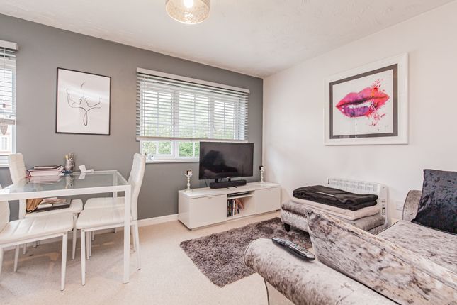 Thumbnail Maisonette to rent in Coltsfoot Leyes, Bicester