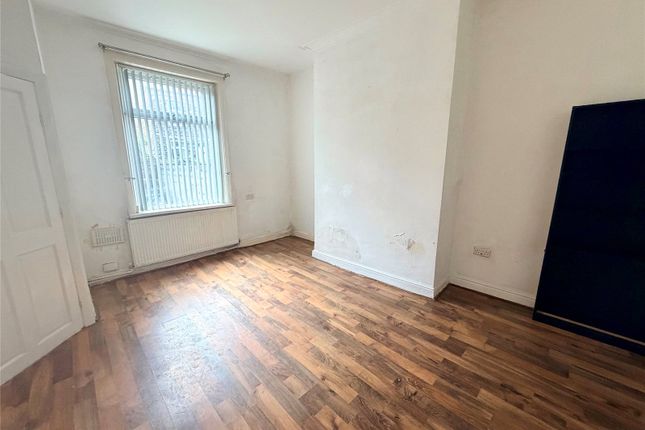 62, Lapage Street, West Yorkshire photo 5