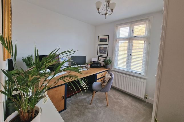 Semi-detached house to rent in Mayfield Avenue, Stratford-Upon-Avon