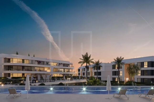 Penthouse for sale in Estepona, 29680, Spain