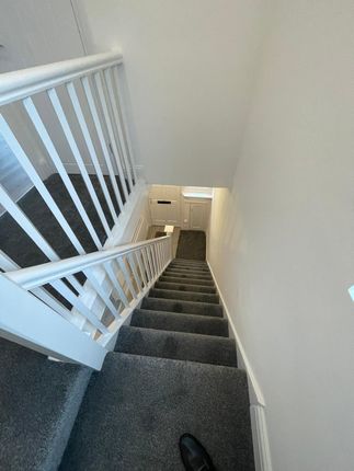 Semi-detached house to rent in Blenheim Crescent, Luton