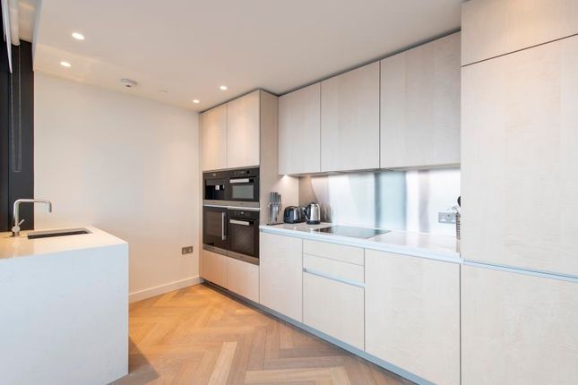 Flat for sale in Principal Tower, Principal Place