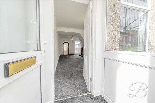37, Bentinck Road, Chesterfield photo 4