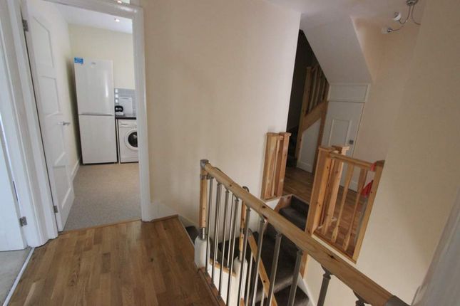 Property to rent in Waterfall Road, London