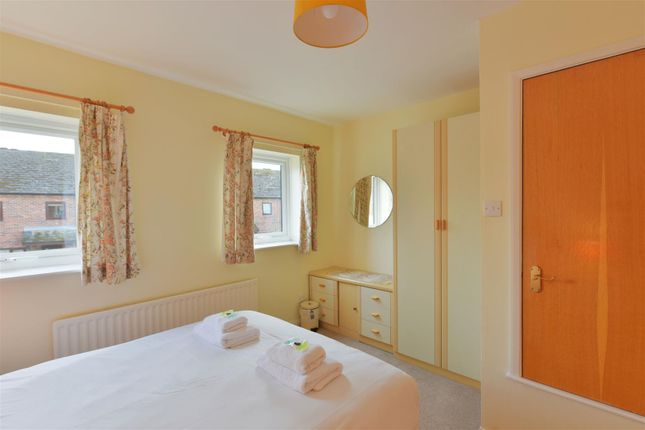 Town house for sale in Fewster Way, York