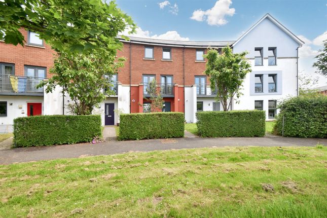 Town house for sale in Phoenix Way, Portishead, Bristol