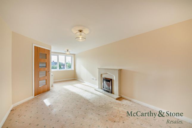 30 Waverley Court, Waverley Gardens, Carlisle photo 4
