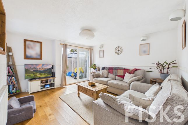 74, Beambridge, Basildon photo 3