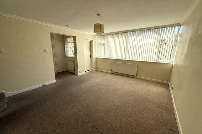 16 Park Place, Hillview Road, Woking photo 4