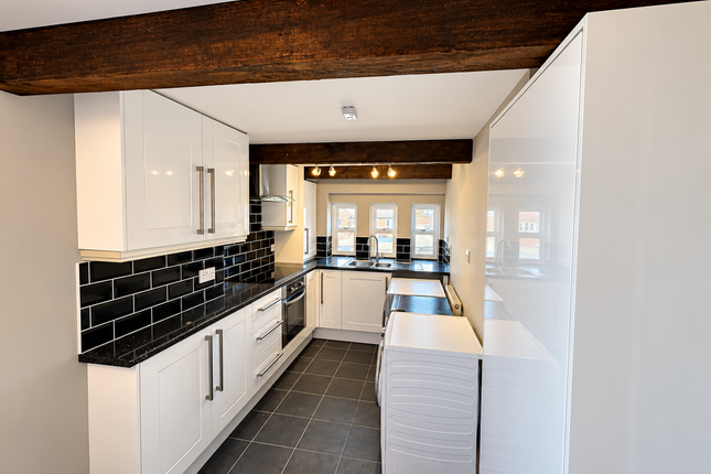 Cooper Street, Springhead photo 5
