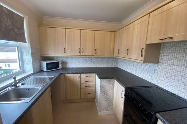 10A, 10A, Everest Drive, Seaton photo 3