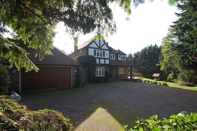 Thumbnail Detached house to rent in Woodside Hill, Chalfont St. Peter, Buckinghamshire