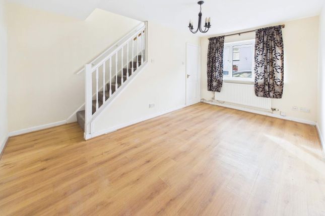 26, Merthyr Road, Cardiff photo 2