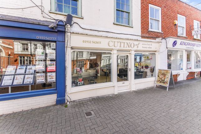 Thumbnail Retail premises to let in London Street, Chertsey, Surrey