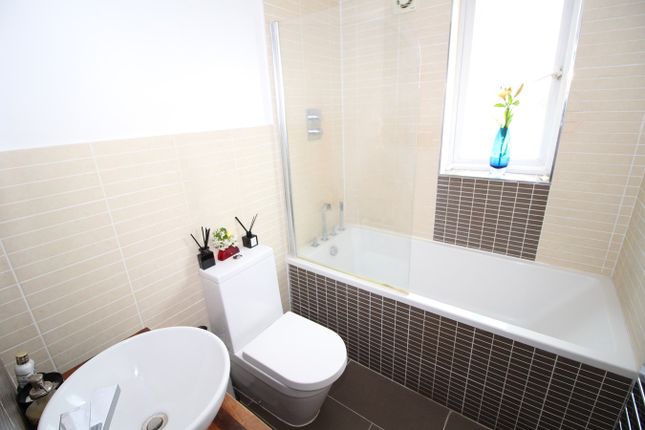 End terrace house for sale in Cranford Avenue, Staines-Upon-Thames