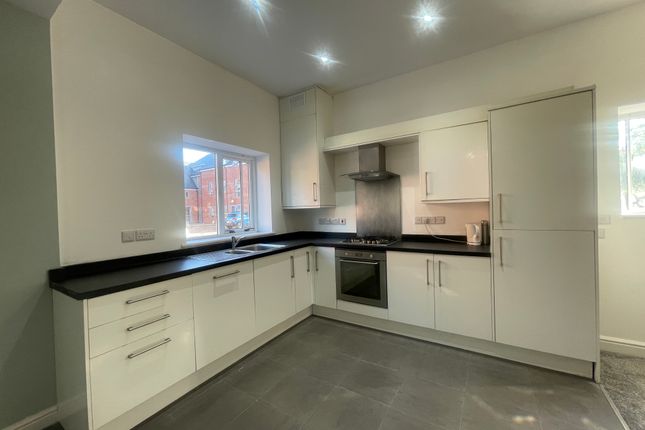 7, Sangha Close, Leicester photo 3