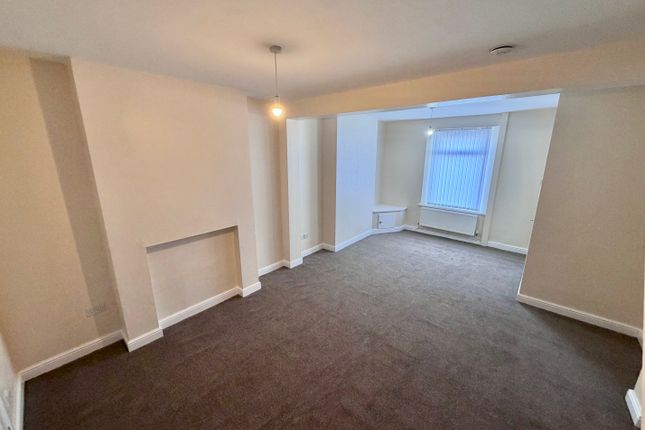 65, Clive Road, Barry photo 4