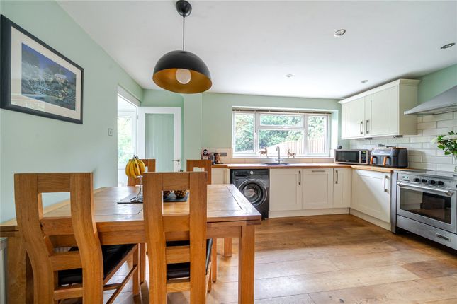 21, Westburn Fields, Alton photo 4