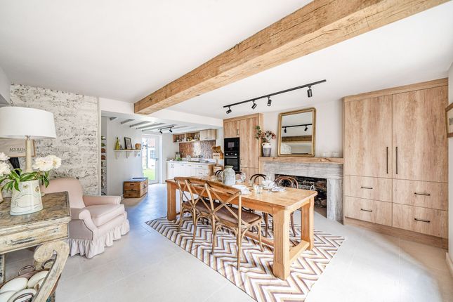5 Plompton Square, Knaresborough photo 3
