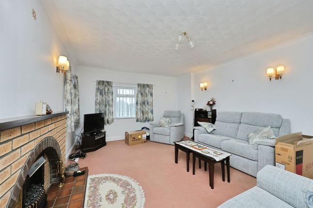12, Haspalls Road, Swaffham photo 4