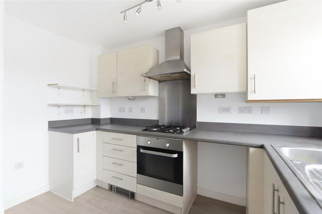 5 Emes Drive, Chesterfield photo 2